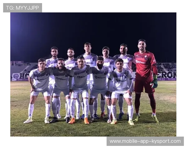 球队在主场创造强烈声援氛围并以优势赢球，主场球队英语