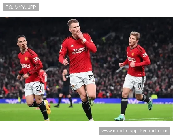 曼联全力冲击欧冠四强，战术调整逐步见效，曼联 欧冠